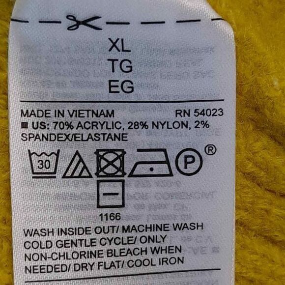 Ladies cowl neck sweater NWT - Picture 9 of 9